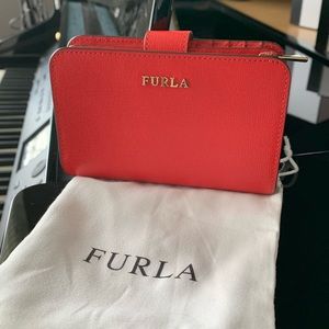 Furla Babylon Zip Around Wallet
